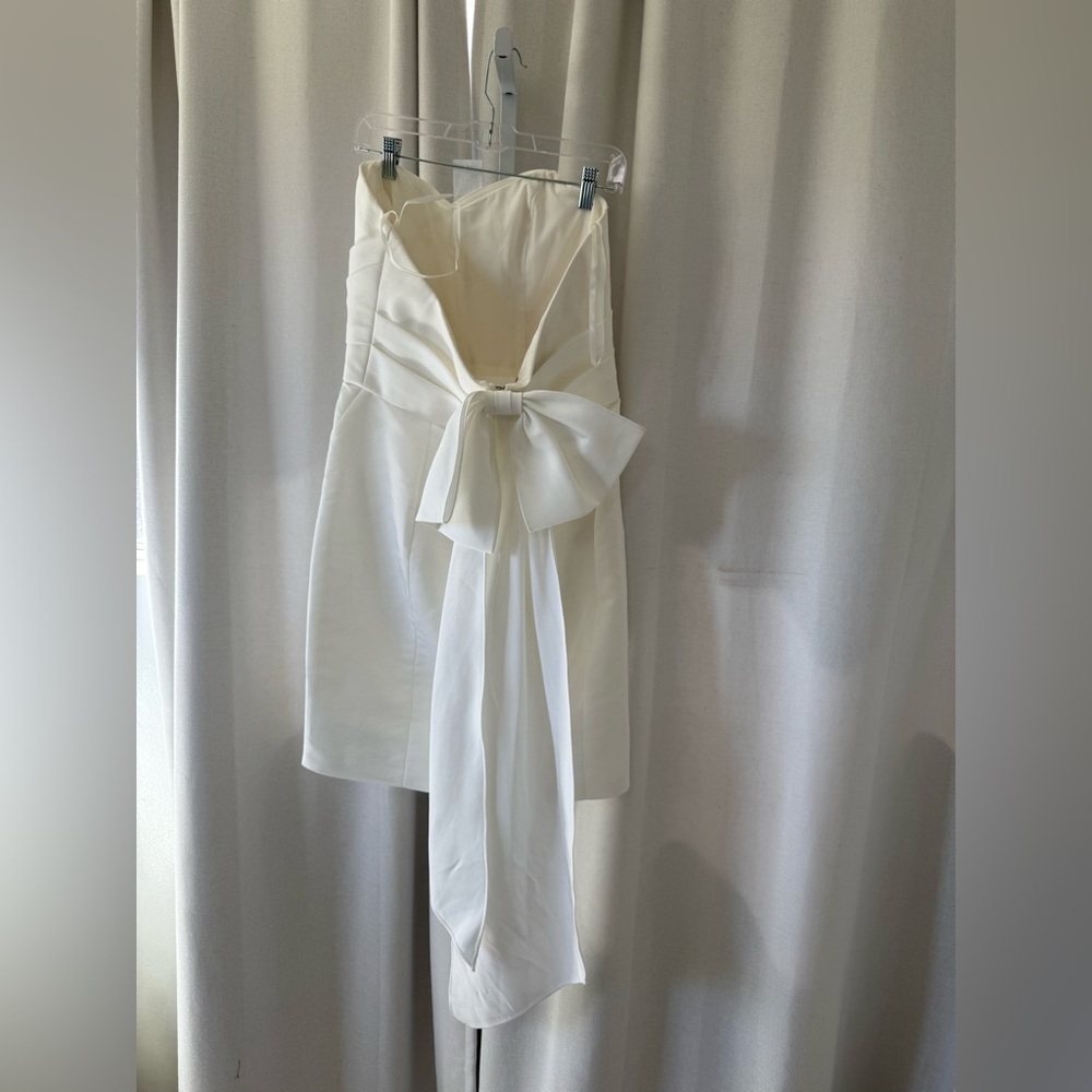 AMSALE bow back strapless bridal dress FINAL PRICE NO OFFERS - Picture 6 of 11
